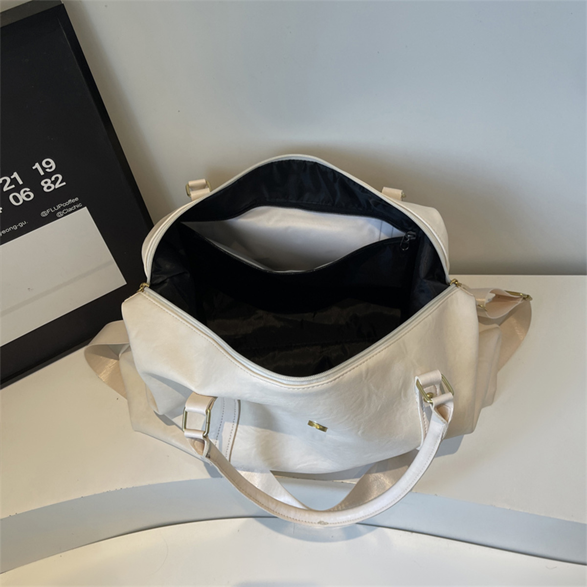 Bolso cruzado de charol Retro  - Women Bags For Airport reseña y precio