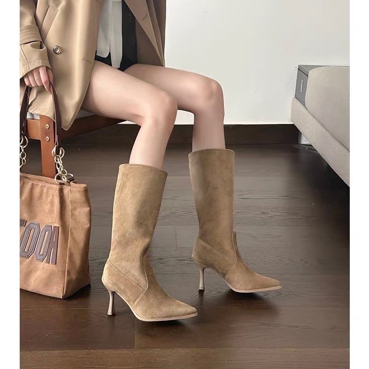 Botas modernas a media pantorr - Women Bags In Sale reseña y precio
